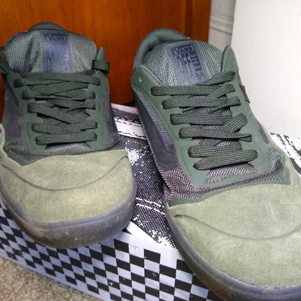 Vans AVE Green Size 12